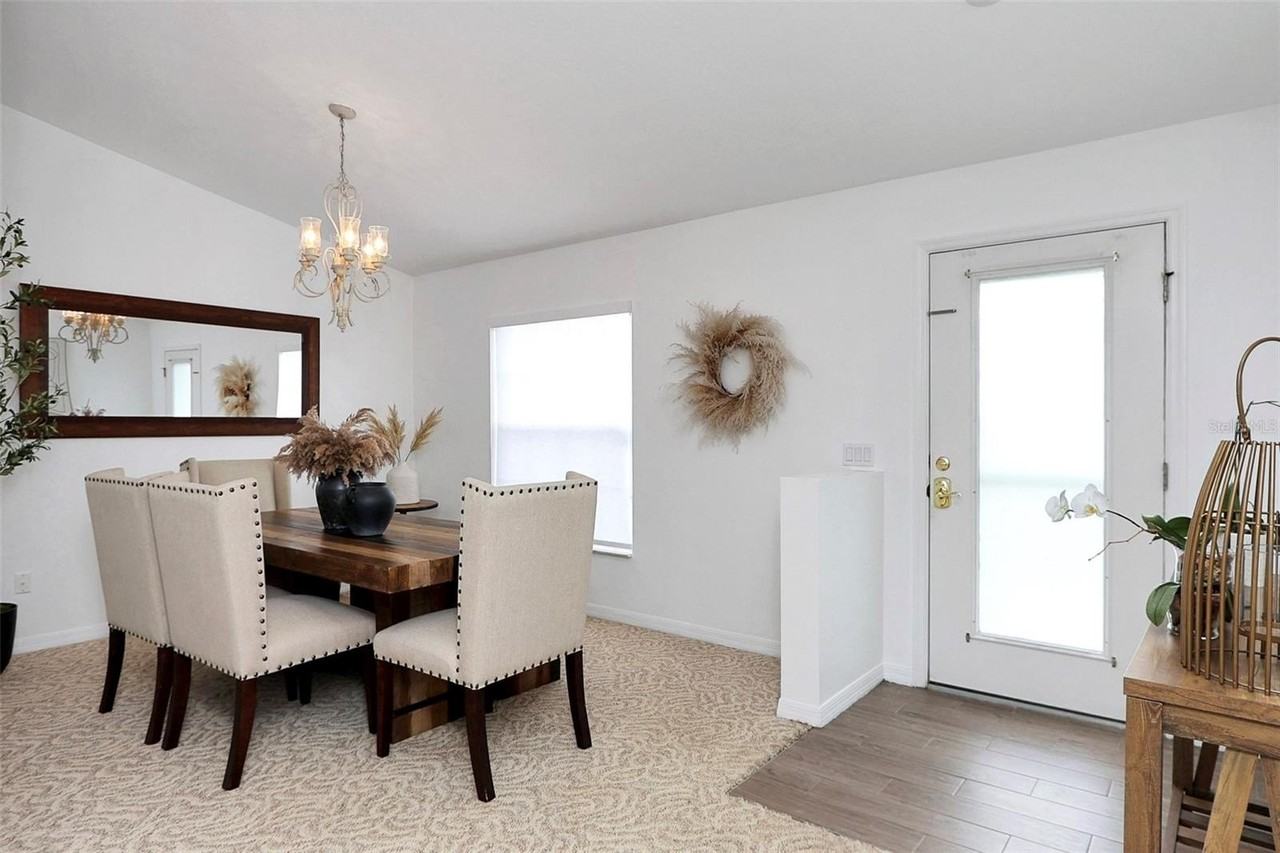10648 Sw 38th Ave - Photo 5 of 50