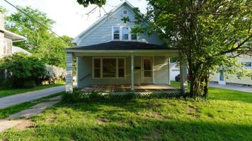 featured image of 40 E Fayette St #1