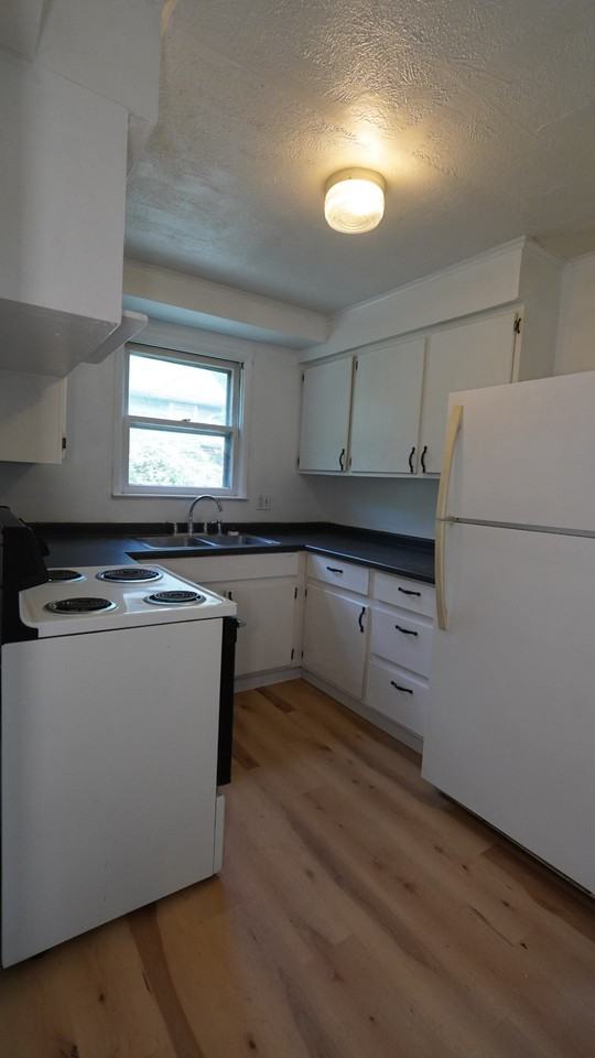 40 E Fayette St #1 - Photo 2 of 17