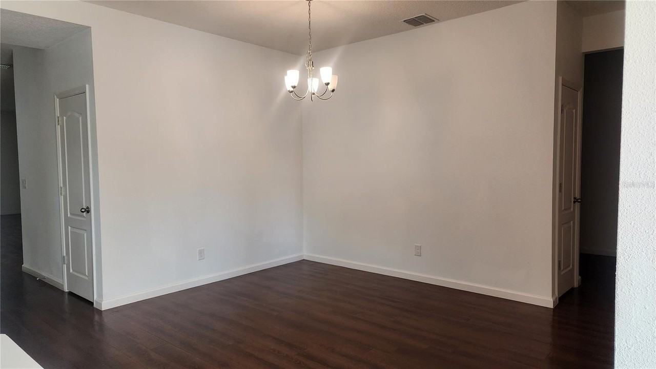 3230 Stratton Cir - Photo 6 of 28