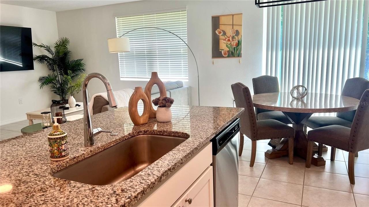 573 Vista Villages Blvd - Photo 7 of 50