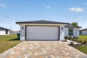 featured image of 12114 Clarendon Ave