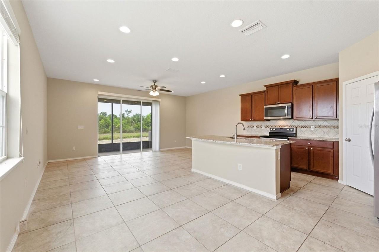 8961 Turnstone Haven Pl - Photo 2 of 19
