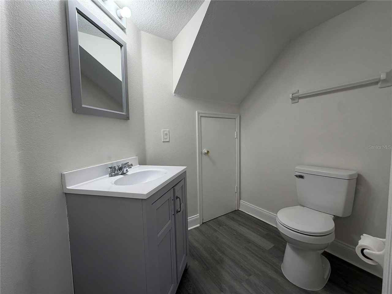 4105 Waterside Island Ct - Photo 6 of 18