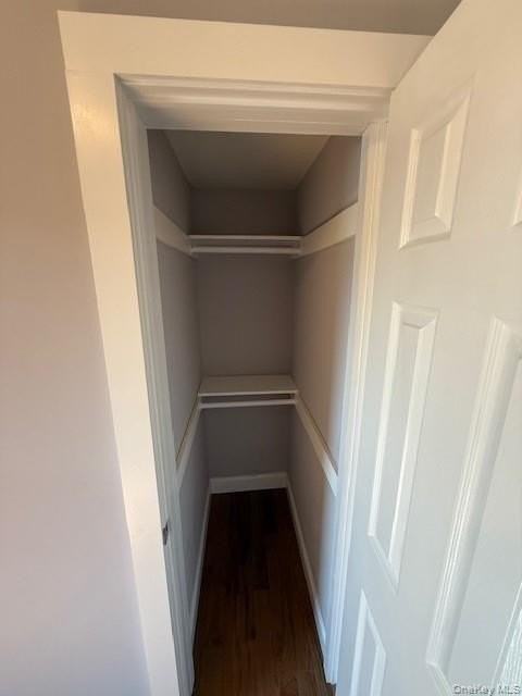 6 Lockwood Ave #1W - Photo 2 of 11