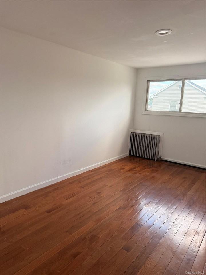 153 Emporia Ave #FL2 - Photo 2 of 4