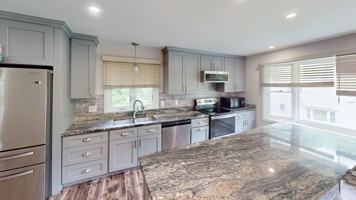 featured image of 9 Brookdale St #2