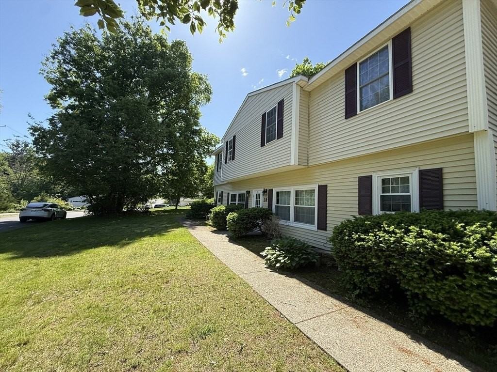 28 Crestview Dr #LHS - Photo 2 of 24