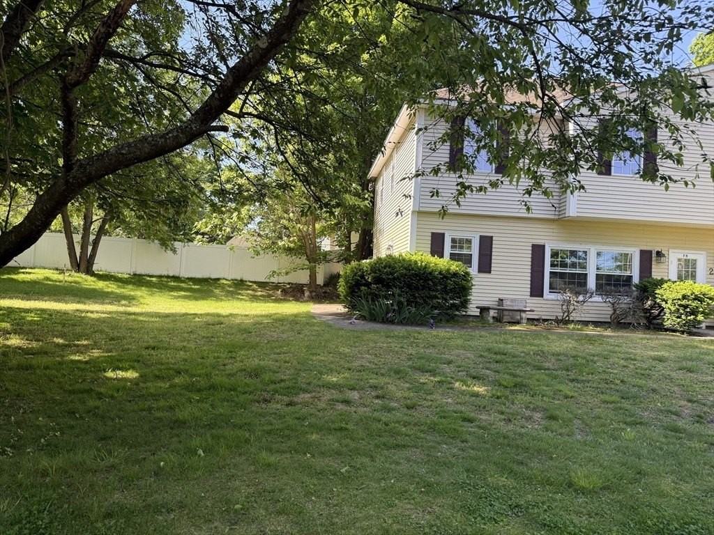 28 Crestview Dr #LHS - Photo 4 of 24