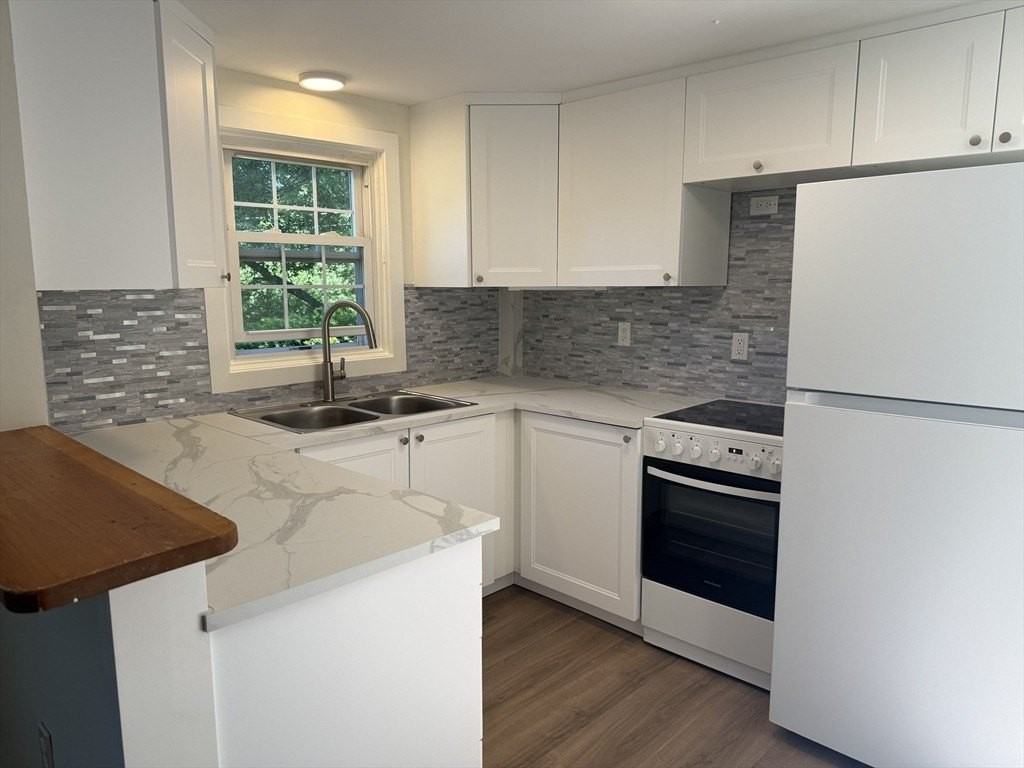 28 Crestview Dr #LHS - Photo 6 of 24