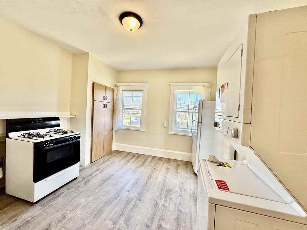 84 Pearl St #2F - Photo 7 of 29