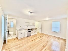 featured image of 19 Common St #2