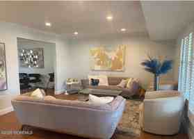 featured image of 84 Forest St