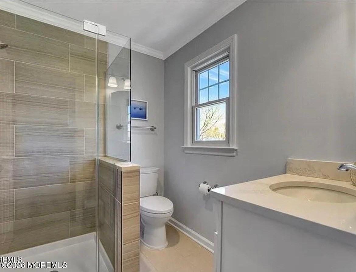 84 Forest St - Photo 5 of 18