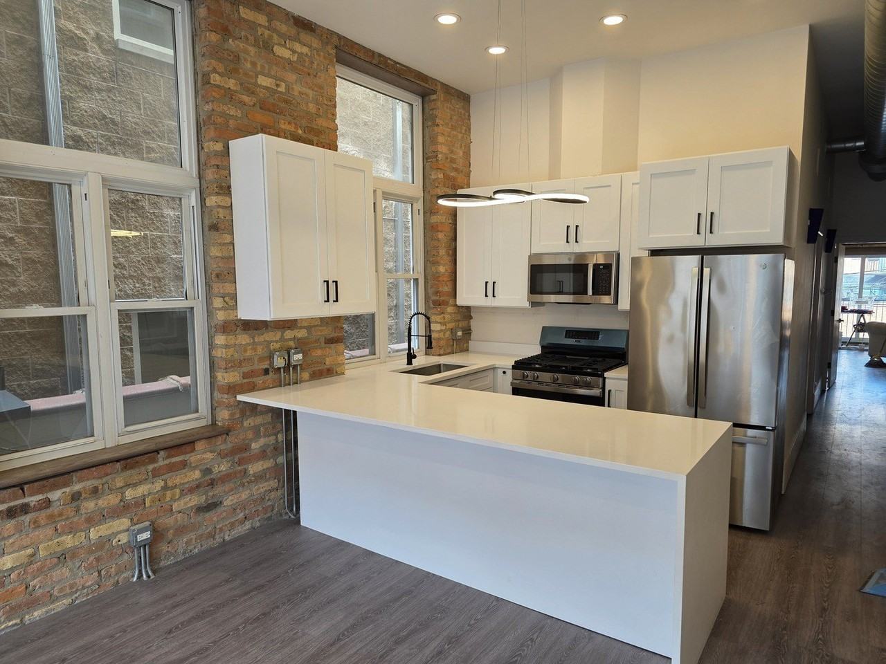 1547 N Milwaukee Ave #2N - Photo 3 of 19