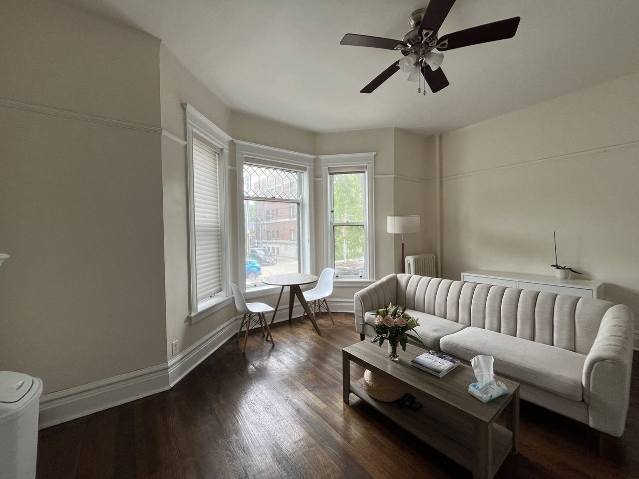 1359 E 57th St #1 - Photo 7 of 25