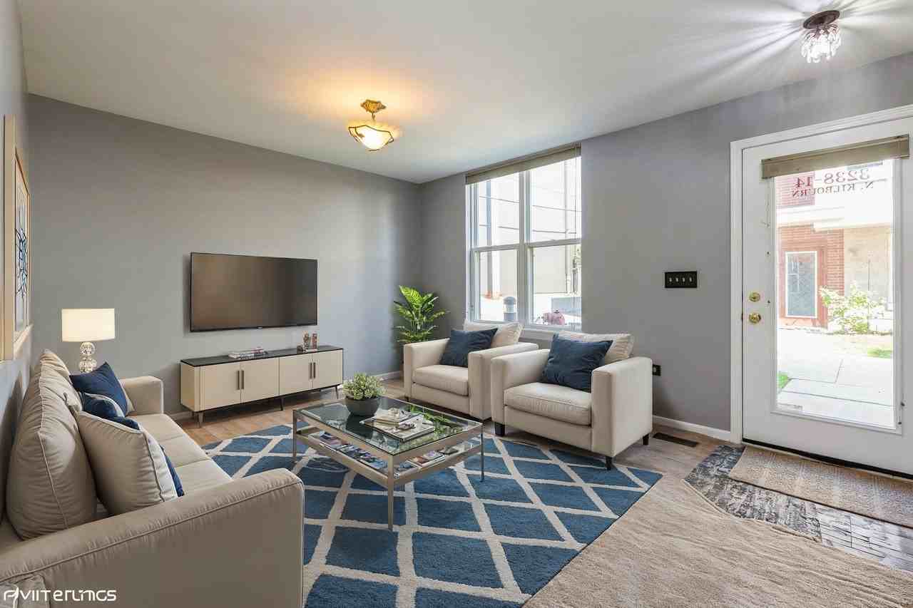3238 N Kilbourn Ave #14 - Photo 6 of 16