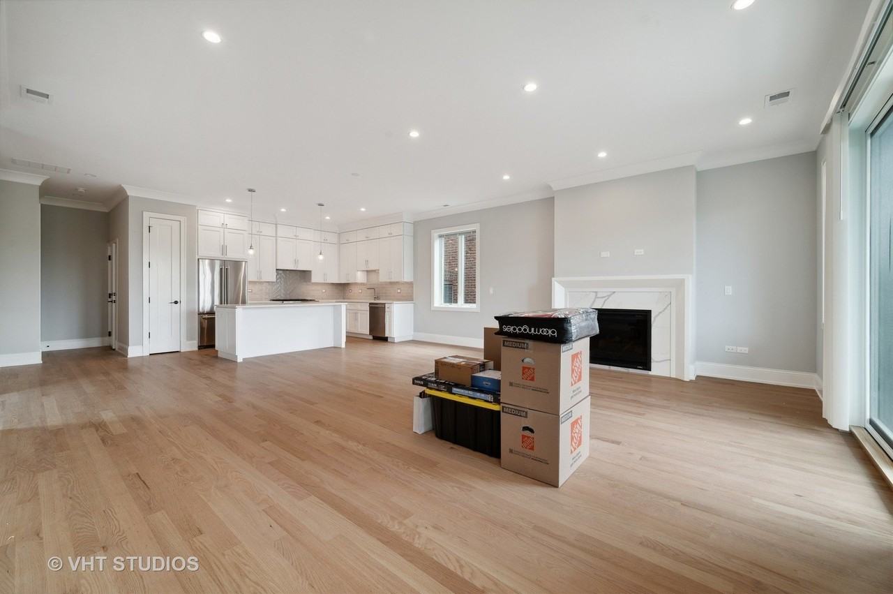 4819 N Ashland Ave #1E - Photo 3 of 14