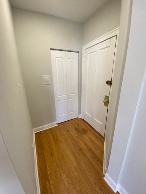 1525 W Estes Ave #B5 - Photo 3 of 13