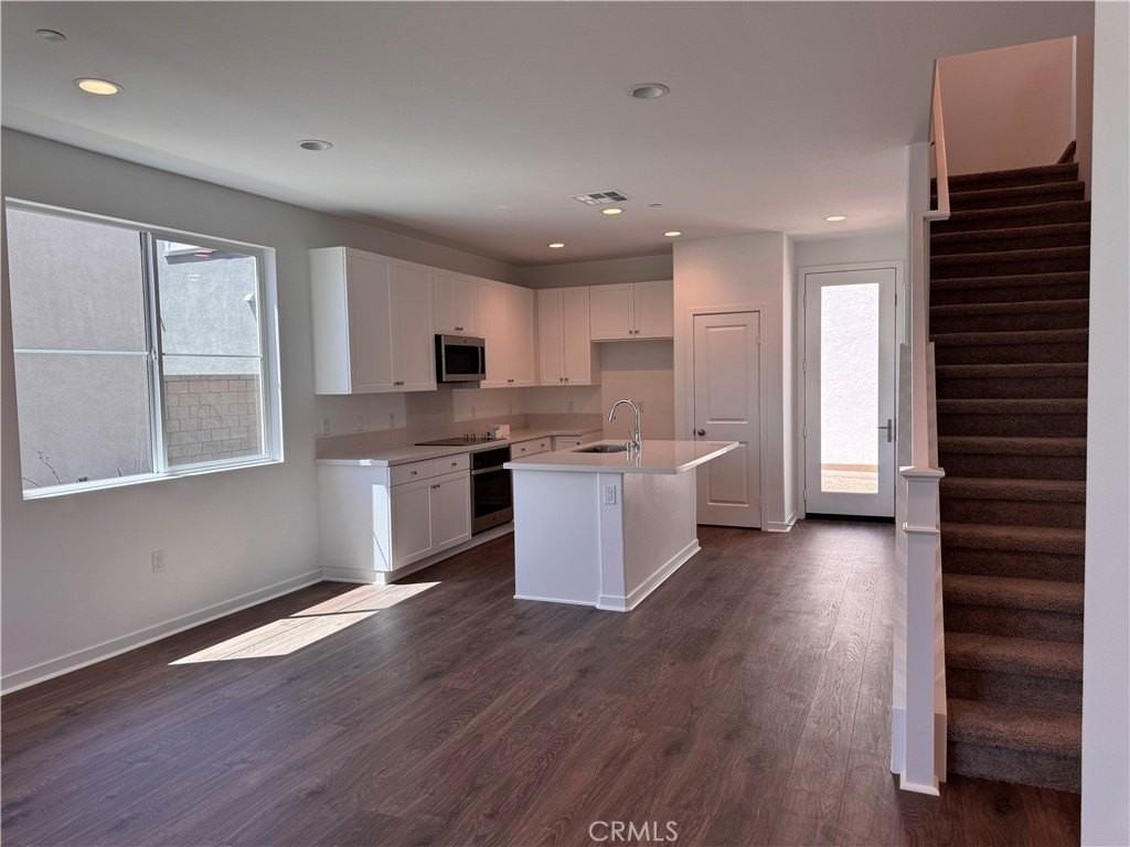 16512 Botanical Ln - Photo 2 of 11