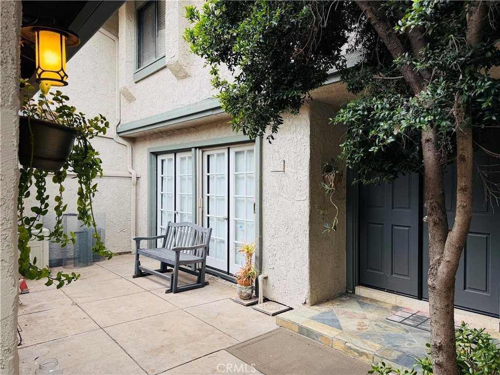 6541 E Paseo Goya - Photo 6 of 35