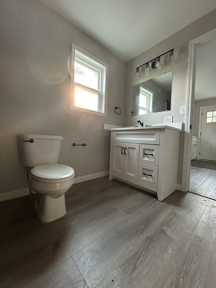 265 W State St #1 - Photo 6 of 10