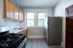 featured image of 11 King Ave #2