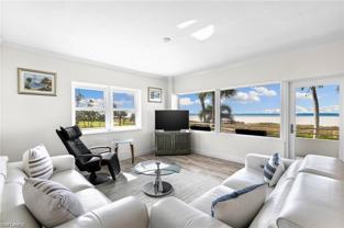 240 Seaview Ct #211 - Photo 1 of 1