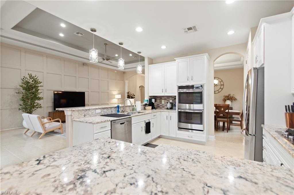 8792 Largo Mar Dr - Photo 7 of 50