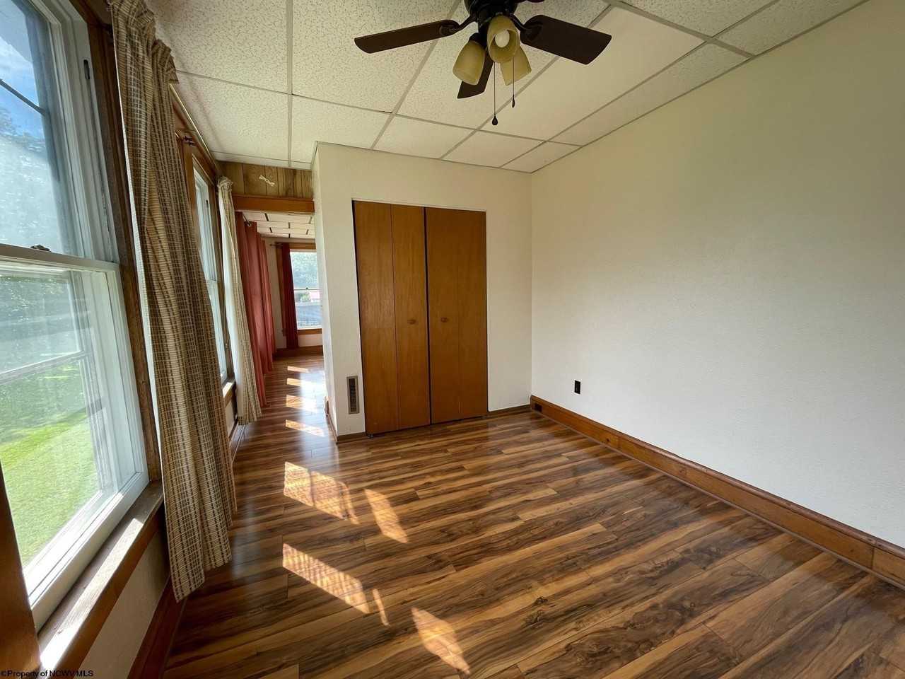 46 N Florida St - Photo 6 of 23