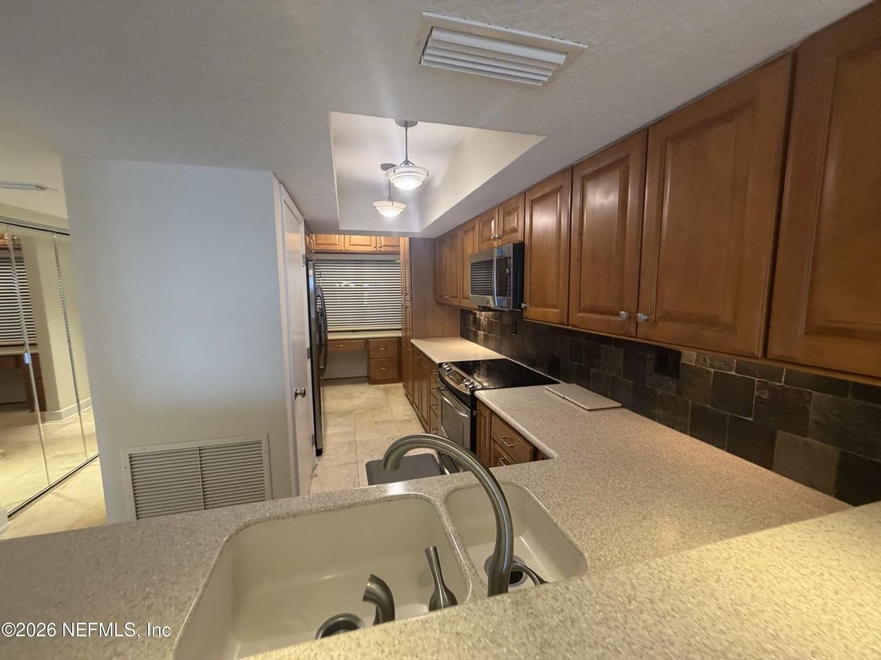 1901 1st St N #504 - Photo 3 of 16