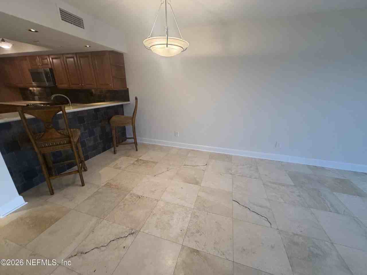 1901 1st St N #504 - Photo 7 of 16