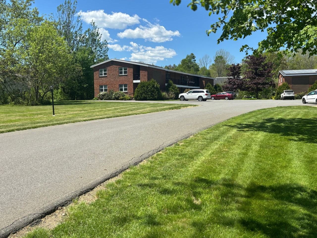 The Cove Apartments offering 1 & 2 Bedroom Apartments Great Location Rockland - Photo 5 of 18