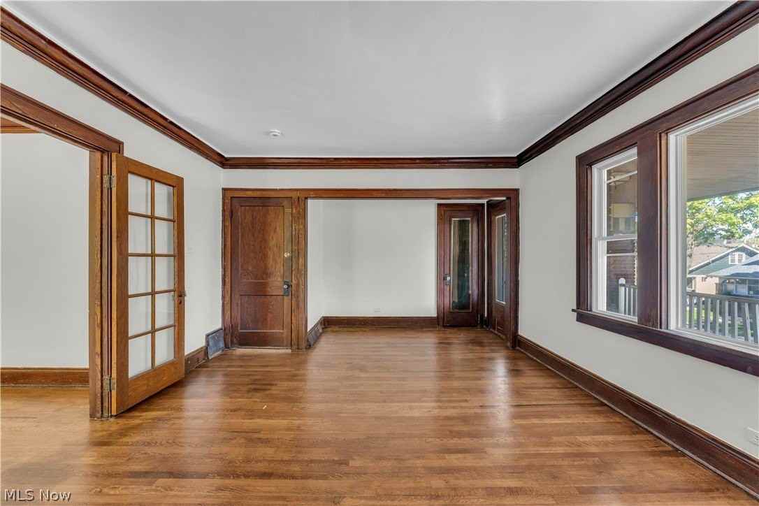 11415 Fidelity Ave #2UP - Photo 7 of 24
