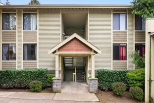 11809 100th Ave Ne - Photo 1 of 1