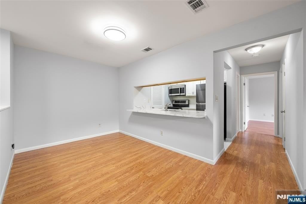 216A Washington Ave #216A - Photo 5 of 17