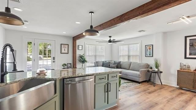208 S Oak St - Photo 6 of 15