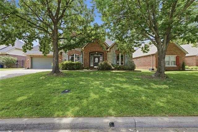 9818 E 83rd Pl - Photo 2 of 45