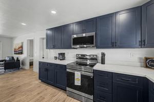 featured image of E 3rd St