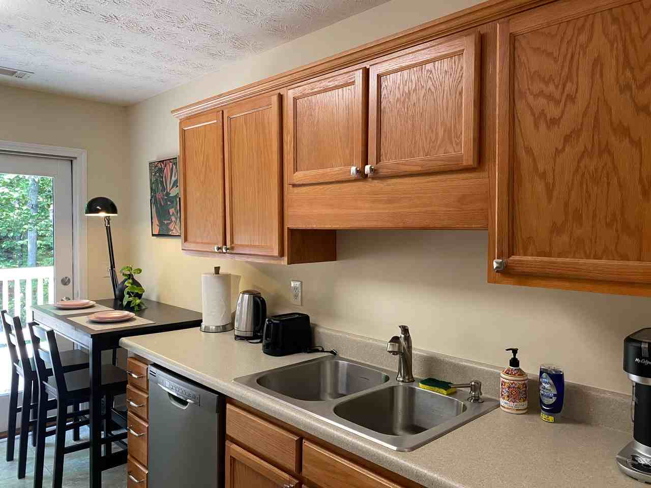 Twin Creek Ct - Photo 3 of 25