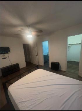 Rockaway Dr - Photo 4 of 15