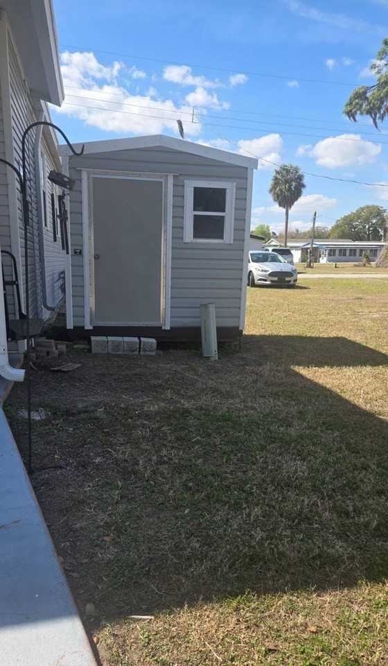 36102 Citrus Blvd - Photo 6 of 15
