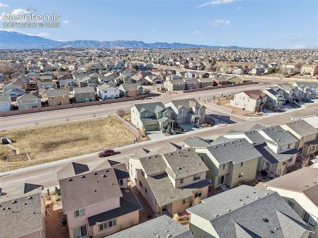3617 Vineyard Cir - Photo 2 of 29
