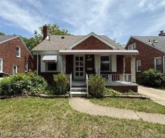 featured image of 1746 N Denwood St