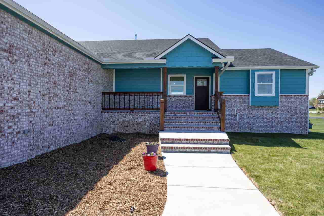 459 Stoney Creek St #1 - Photo 4 of 49
