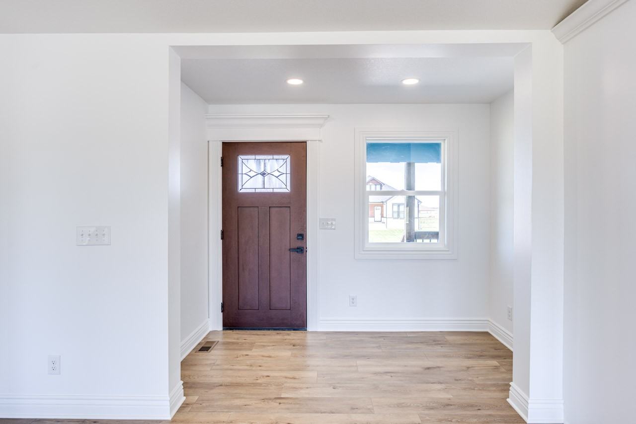 459 Stoney Creek St #1 - Photo 7 of 49