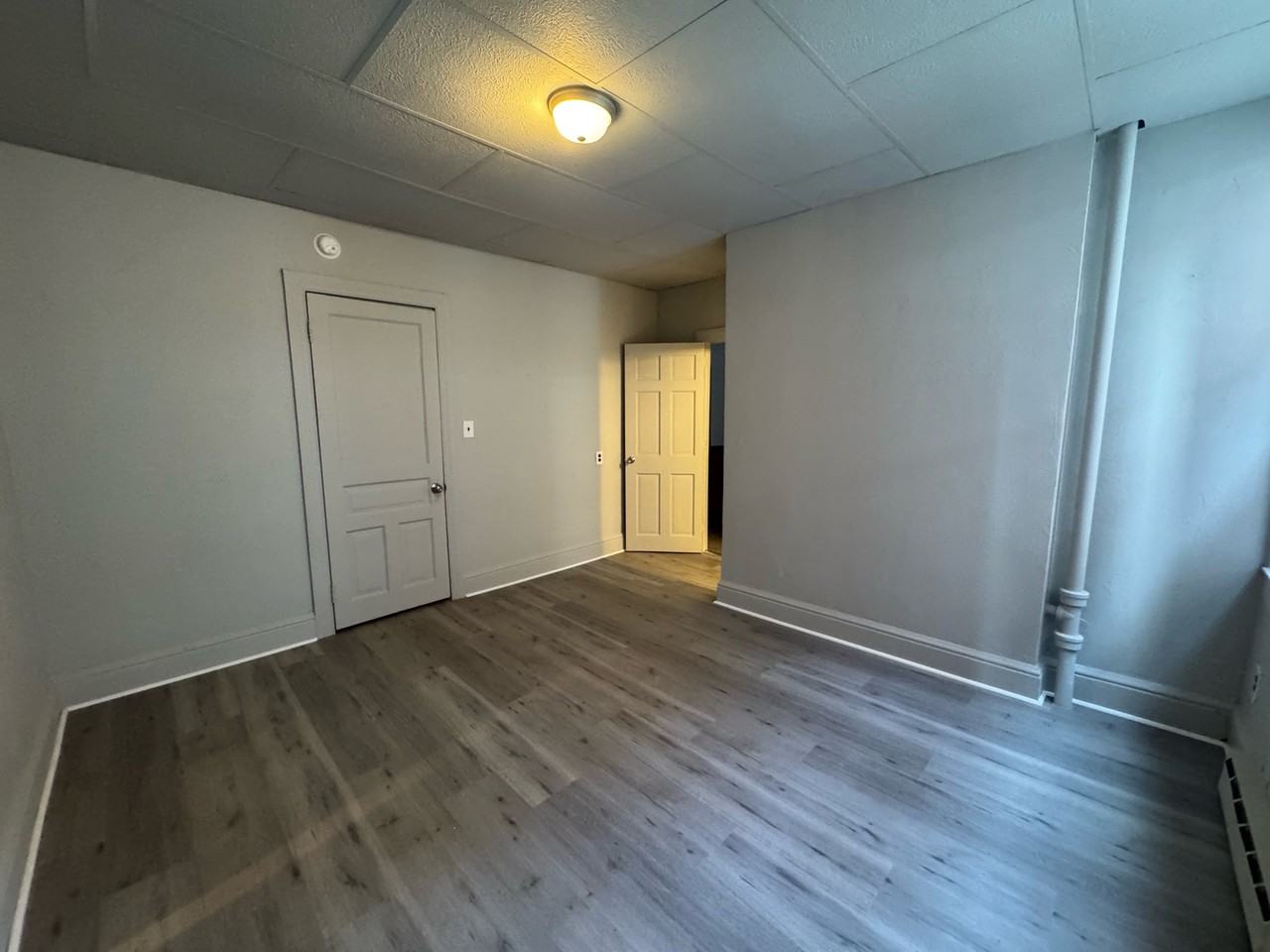 821 N George St #1 - Photo 7 of 16