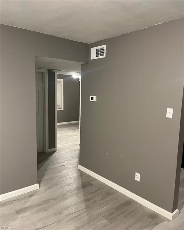 1712 Bainbridge Blvd #4 - Photo 4 of 6