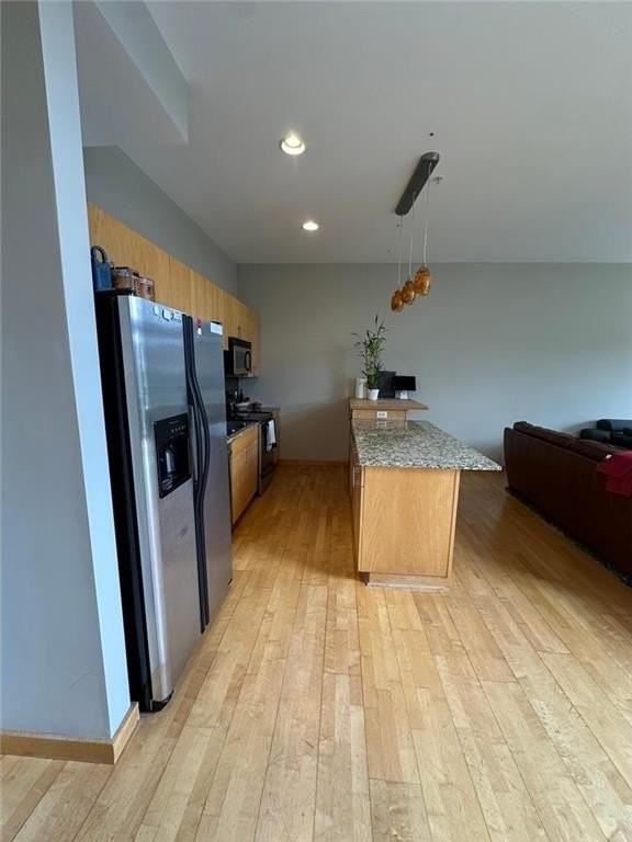 9 W Franklin Ave #306 - Photo 3 of 28