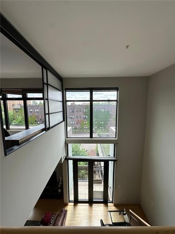 9 W Franklin Ave #306 - Photo 5 of 28
